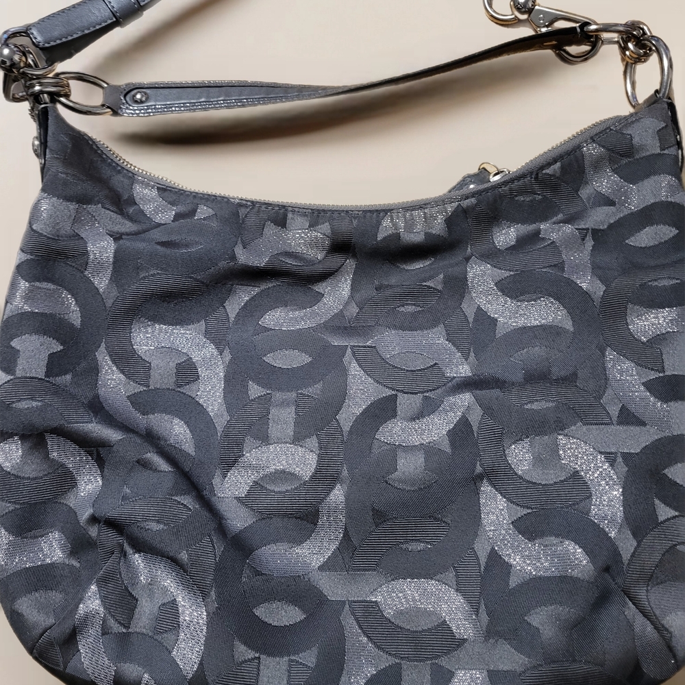 Coach Kristin Opt Art Chainlink Hobo Bag. - Picture 2 of 8